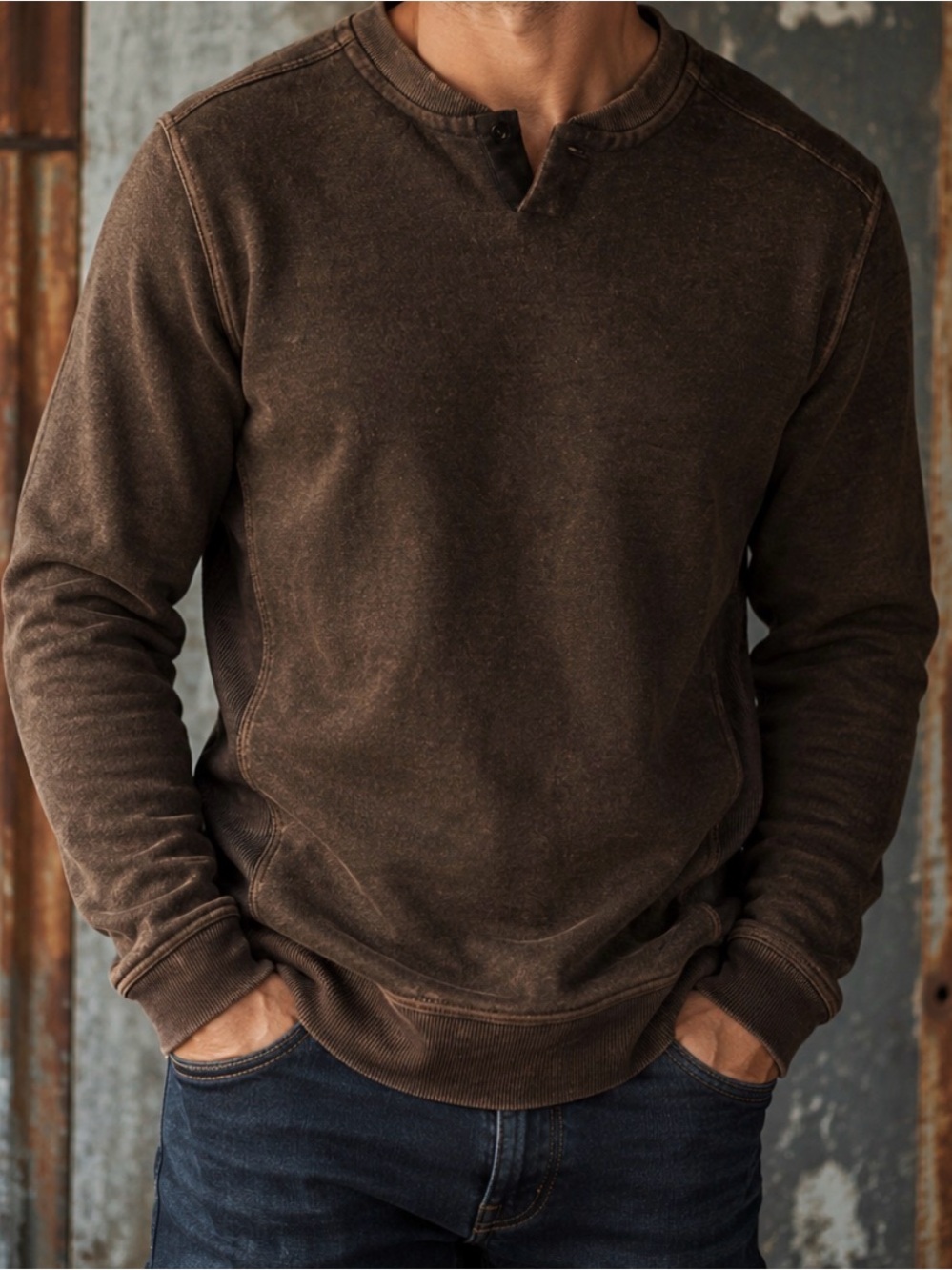 EVERYBODY WORKS BUT FATHER
SUNWASHED FLEECE PULLOVER SWEATSHIRT